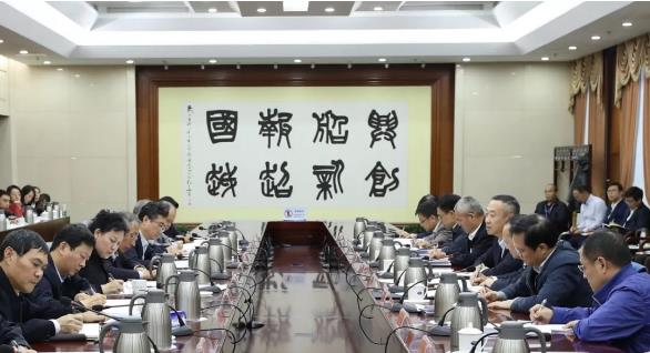 集團(tuán)公司召開第一批“不忘初心、牢記使命”主題教育整治整改“回頭看”暨第二批工作推進(jìn)會